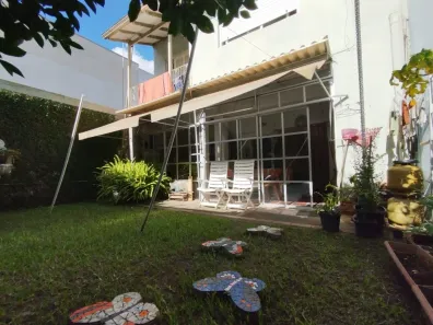 Sobrado com 4 Quartos à venda, 334m² no Centro, São Leopoldo