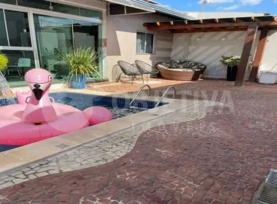 Casa com 4 Quartos à venda, 154m² no Taiaman, Uberlândia