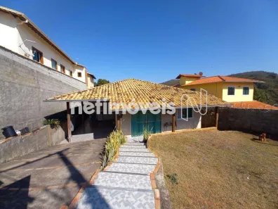 Casa com 3 Quartos à venda, 147m² no Barreiro do Amaral, Santa Luzia