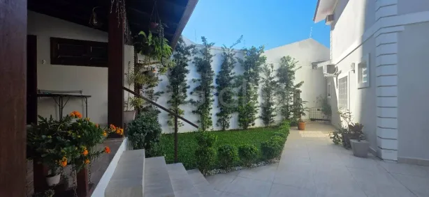 Casa com 3 Quartos à venda, 275m² no Estreito, Florianópolis