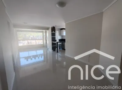 Apartamento com 2 Quartos para alugar, 79m² no Centro, Itajaí