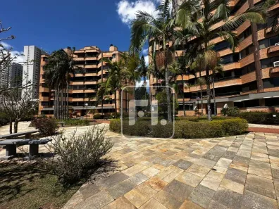 Apartamento com 3 Quartos para alugar, 339m² no Dezoito do Forte Empresarial/Alphaville., Barueri