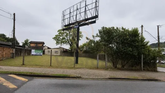 Lote/Terreno para alugar, 600m² no Águas Belas, São José dos Pinhais
