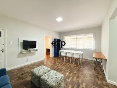 Apartamento com 3 Quartos para alugar, 140m² no Centro, Curitiba