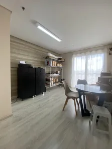 Sala Comercial à venda, 45m² no Vila Hamburguesa, São Paulo