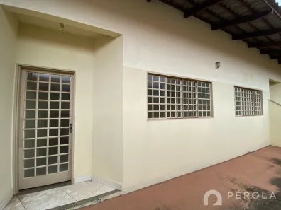 Casa com 2 Quartos para alugar, 70m² no Setor Sudoeste, Goiânia