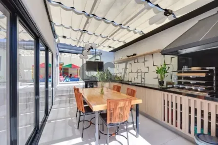 Casa com 4 Quartos à venda, 240m² no Santo Amaro, São Paulo