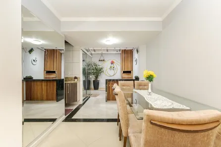 Sobrado com 3 Quartos à venda, 100m² no Santa Cândida, Curitiba
