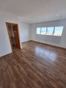 Sala Comercial à venda, 36m² no Centro, Jacareí