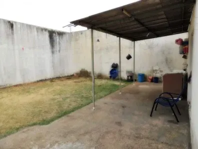 Casa com 3 Quartos à venda, 120m² no Jardim das Palmeiras, Uberlândia