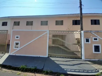 Casa com 3 Quartos para alugar, 105m² no Vila Xavier (Vila Xavier), Araraquara