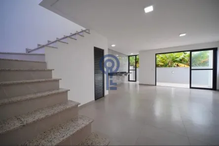 Casa com 2 Quartos para alugar, 120m² no Ingleses do Rio Vermelho, Florianópolis