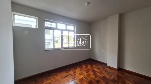 Apartamento com 3 Quartos para alugar, 203m² no Centro, Barra Mansa