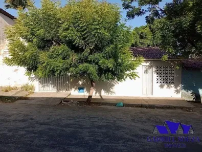Casa com 3 Quartos à venda, 140m² no Itaperi, Fortaleza