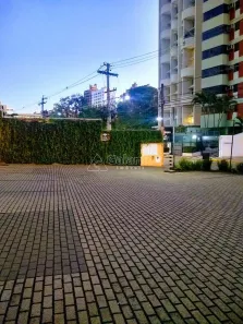 Ponto Comercial para alugar, 715m² no Cambuí, Campinas
