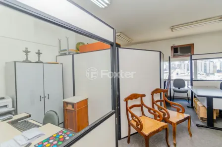 Sala Comercial à venda, 30m² no Centro Histórico, Porto Alegre