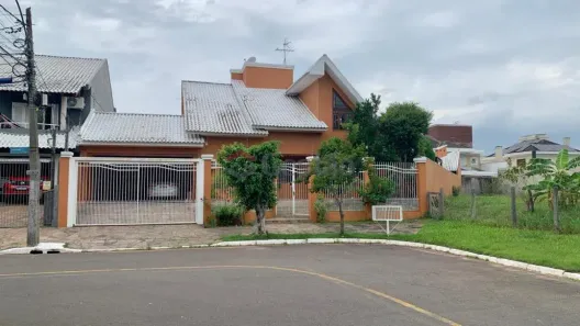 Sobrado com 5 Quartos para alugar, 500m² no Marechal Rondon, Canoas