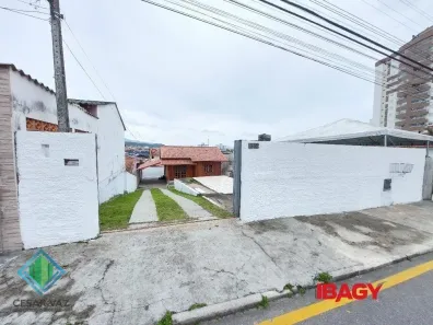 Casa com 2 Quartos à venda, 77m² no Jardim Cidade de Florianópolis, São José