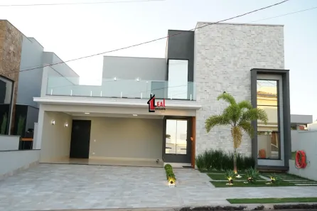 Casa de Condomínio com 3 Quartos à venda, 220m² no , Álvares Machado