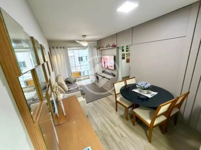 Apartamento com 2 Quartos à venda, 67m² no Centro, Florianópolis