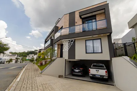 Casa de Condomínio com 4 Quartos à venda, 354m² no São Braz, Curitiba