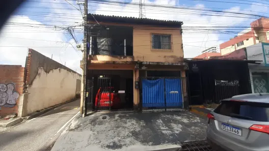 Casa com 7 Quartos à venda, 216m² no Marco, Belém