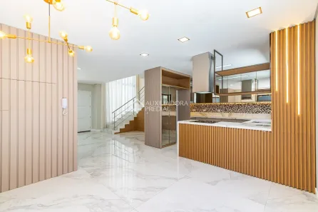 Casa de Condomínio com 3 Quartos à venda, 155m² no Xaxim, Curitiba