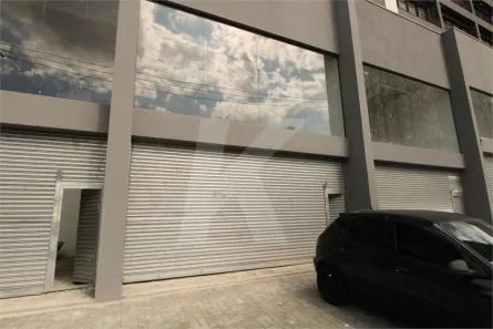 Ponto Comercial para alugar, 196m² no Santana, São Paulo