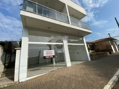 Ponto Comercial para alugar, 84m² no Estacao Portão, Portão