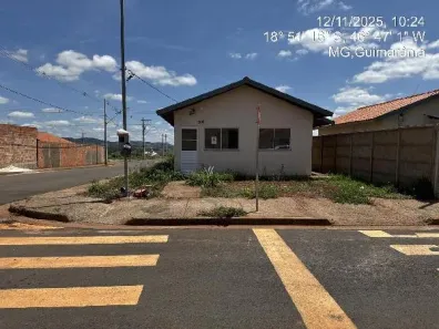 Casa com 2 Quartos à venda, 180m² no , Guimarânia
