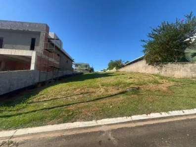Lote/Terreno à venda, 600m² no Condomínio Jardim Flamboyan, Bragança Paulista