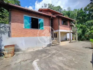Casa com 4 Quartos à venda, 209m² no Parque do Imbui, Teresópolis