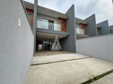 Sobrado com 3 Quartos à venda, 165m² no Costa e Silva, Joinville