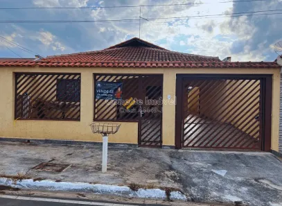 Casa com 3 Quartos à venda, 151m² no Parque Residencial Groot, Holambra
