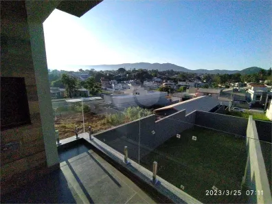 Sobrado com 3 Quartos à venda, 131m² no Jardim do Lago, Atibaia