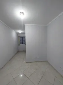 Sala Comercial para alugar, 17m² no Sítio Pinheirinho, São Paulo