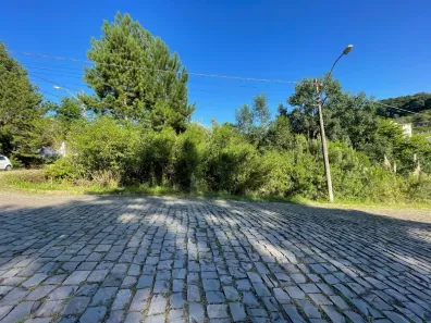 Lote/Terreno à venda, 304m² no São Luiz, Caxias do Sul