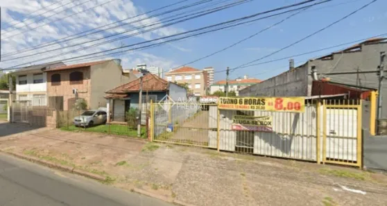 Lote/Terreno à venda, 301m² no Passo da Areia, Porto Alegre