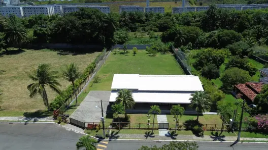 Casa de Condomínio com 4 Quartos à venda, 700m² no Portão, Lauro de Freitas