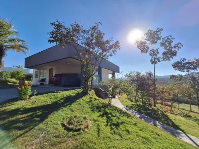 Casa de Condomínio com 3 Quartos à venda, 274m² no , Brumadinho