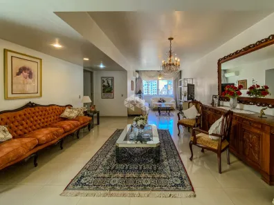 Apartamento com 3 Quartos à venda, 147m² no Centro Histórico, Porto Alegre