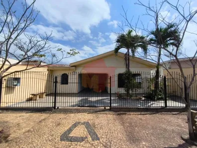 Casa com 4 Quartos à venda, 134m² no Santa Cruz, Americana