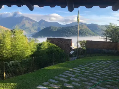 Casa com 3 Quartos à venda, 119m² no Corrêas, Petrópolis