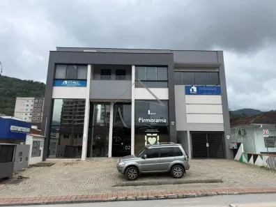 Sala Comercial para alugar, 64m² no Vila Nova, Jaraguá do Sul