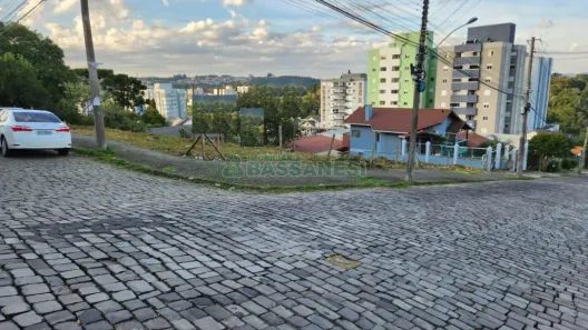 Lote/Terreno à venda, 768m² no Diamantino, Caxias do Sul