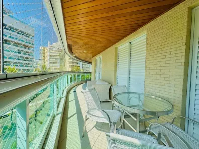 Apartamento com 4 Quartos para venda ou aluguel, 137m² no Riviera, Bertioga