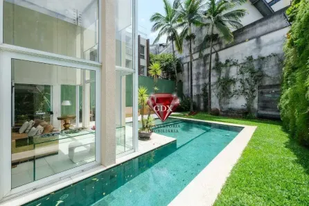 Casa de Condomínio com 3 Quartos à venda, 480m² no Vila Madalena, São Paulo