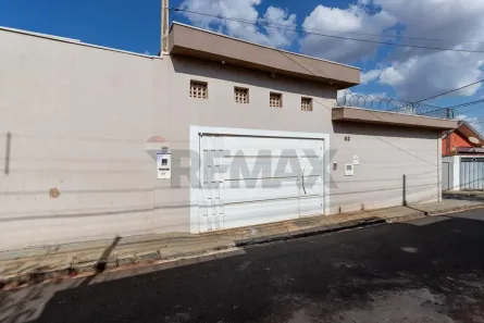 Casa com 3 Quartos à venda, 180m² no Ipiranga, Ribeirão Preto