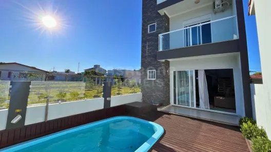 Casa com 3 Quartos à venda, 106m² no Jardim Raiante, Arroio do Sal