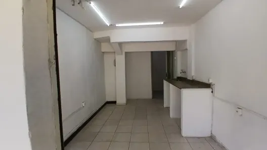 Ponto Comercial para alugar, 18m² no Curicica, Rio de Janeiro
